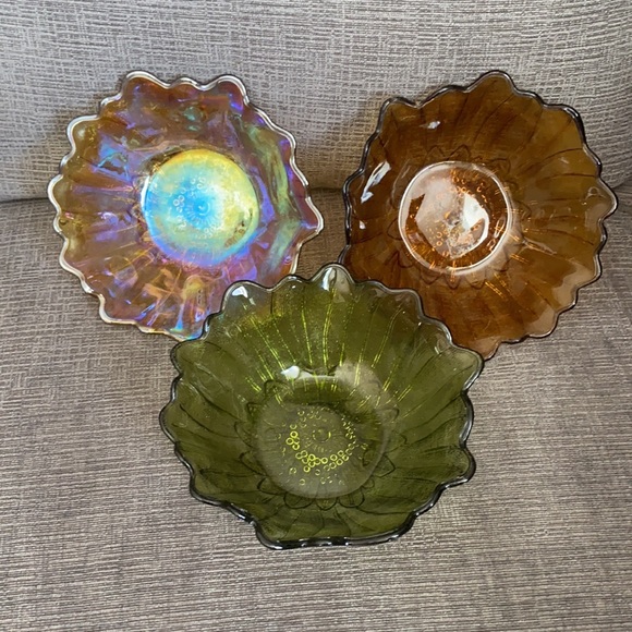 Vtg Indiana Glass Lily Pons Scalloped Glass Bowls. - Picture 2 of 5